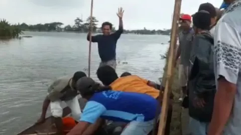 Innalillahi, 2 Korban Tenggelam di Sawah Lokasi Banjir di Kudus Ditemukan Tewas - GenPI.co JATENG