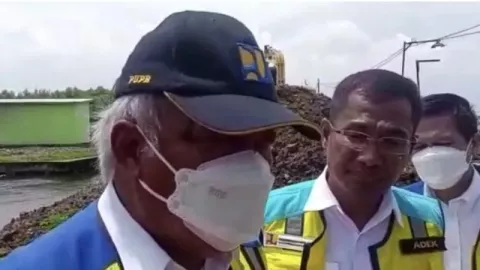 Atasi Banjir di Semarang, Pak Bas Datangkan Pompa Tambahan - GenPI.co JATENG