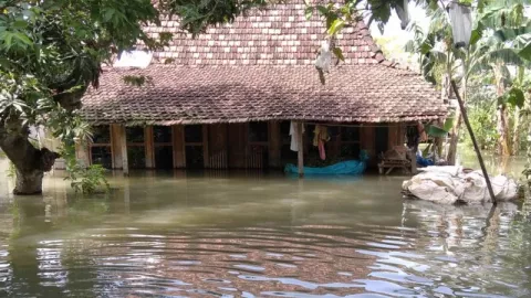 Banjir di Pati Meluas, Begini Kondisinya - GenPI.co JATENG