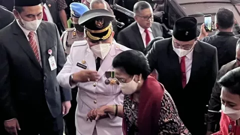 Istimewa! Megawati Hadiri Pelantikan Mbak Ita Jadi Wali Kota Semarang - GenPI.co JATENG