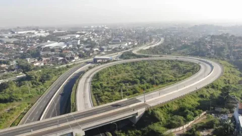 Tarif Tol Dalam Kota Semarang Naik Mulai Hari Ini, Begini Rinciannya - GenPI.co JATENG