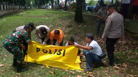 Geger! Ditemukan Mayat Pria Tanpa Identitas di Depan Kampus Unsoed di Purbalingga - GenPI.co JATENG