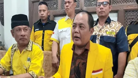 Ketua DPD Golkar Kota Solo Mendadak Dicopot, Ada Apa? - GenPI.co JATENG