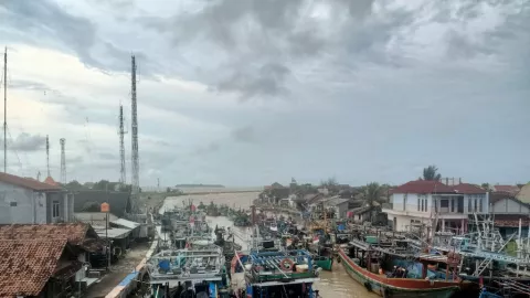 Nelayan Tak Melaut karena Cuaca Buruk, Pemkab Jepara Kucuri Bantuan 50,9 Ton Beras - GenPI.co JATENG