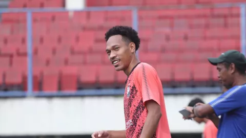 PSIS Semarang Kontrak Mantan Pemain Persipura, Ini Sosoknya - GenPI.co JATENG