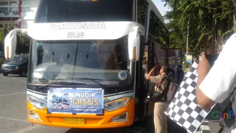 Pemkot Solo Siapkan 3 Bus Bagi Warga Rantau untuk Mudik, Gratis! - GenPI.co JATENG