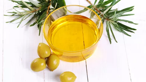 Simak Ini Manfaat Olive Oil Bagi Tubuh - GenPI.co JATIM