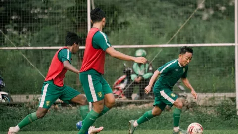 Persebaya Asah Taktik Jelang Piala Menpora - GenPI.co JATIM