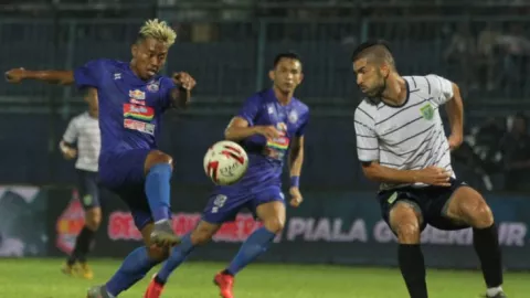 Arema FC Bertekad Juarai Piala Menpora 2021 - GenPI.co JATIM