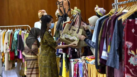 Unik, Kepala OPD Surabaya Akan Fashion Show di Pameran Virtual - GenPI.co JATIM