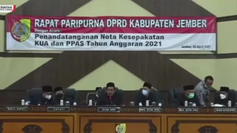 Tok! Bupati Jember dan Ketua DPRD Sepakat KUA PPAS APBD 2021 - GenPI.co JATIM