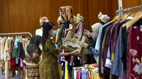 Ekonomi Surabaya Babak Belur, Pengangguran dan Kemiskinan Naik - GenPI.co JATIM