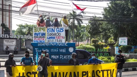 11 Komunitas dan Lembaga Lingkungan Deklarasi Stop Makan Sampah - GenPI.co JATIM