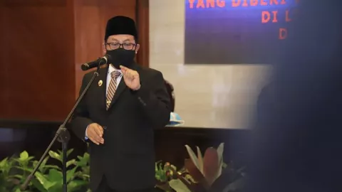 Tarawih Berjemaah di Kota Malang Dalam Pantauan Satgas Covid-19 - GenPI.co JATIM