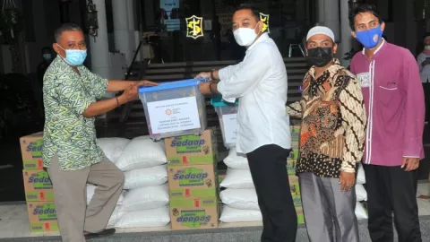 Kabar Baik, Puluhan Panti Asuhan di Surabaya Dapat Bantuan Pemkot - GenPI.co JATIM