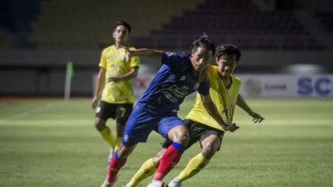 Sinyal Liga 1 Kembali Digelar, Arema FC Ingatkan Tak Main-main - GenPI.co JATIM