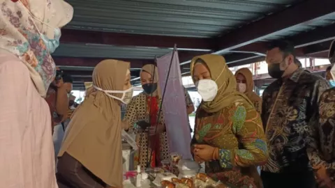 Keren, Bazar UMKM Gunakan Sistem Non Tunai di Kota Mojokerto - GenPI.co JATIM