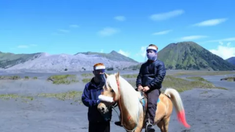 Gunung Bromo dan Semeru Tutup Selama Lebaran, Cek Jadwal Bukanya - GenPI.co JATIM