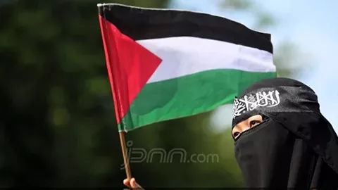 Pemuda Pejuang Islam Adakan Aksi Bela Palestina, Di Sini - GenPI.co JATIM