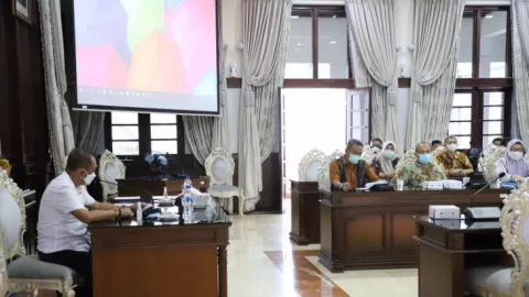 Penghafal Kitab Suci Diberikan Hak Istimewa Masuk SMP di Surabaya - GenPI.co JATIM