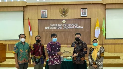 Kabupaten Kediri Serius Kembangkan Pertanian, Gandeng UGM - GenPI.co JATIM