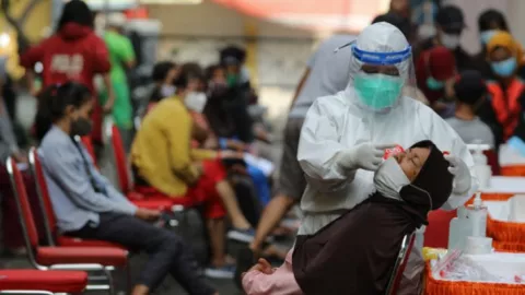 Pemkot Surabaya Gelar Swab Tes Massal di Rusun, Seminggu Tuntas - GenPI.co JATIM
