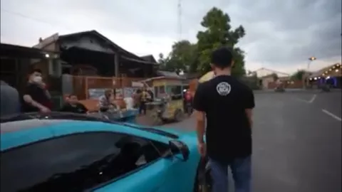 Crazy Rich Surabaya Biasa Jajan Pinggir Jalan - GenPI.co JATIM