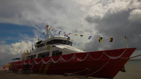 Kerennya KN SAR 249 Permadi, Kapal Baru untuk Laut Jatim - GenPI.co JATIM