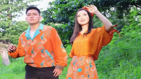 Batik Musim Panas Siap Pakai jadi Andalan Cak Ning Surabaya - GenPI.co JATIM