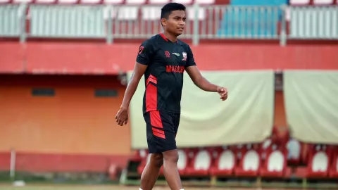 Gabung Madura United, Pemain Muda ini Mengaku Nyaman - GenPI.co JATIM
