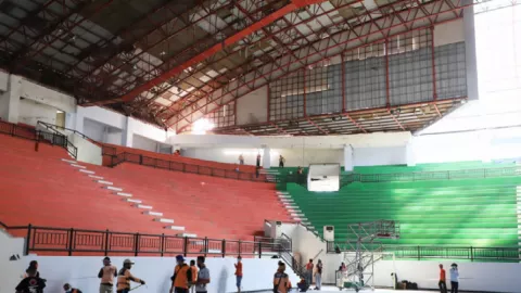 GOR Indoor GBT Surabaya Segera Disulap jadi Rumah Sakit Darurat - GenPI.co JATIM