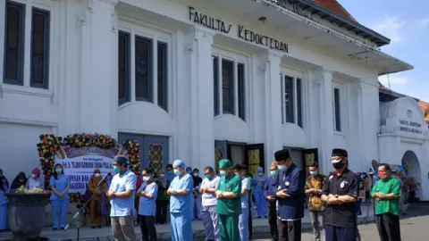 Fakultas Kedokteran Unair Kehilangan 6 Guru Besar Karena Covid-19 - GenPI.co JATIM