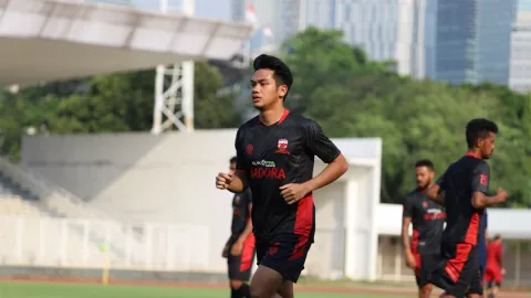 Libur Latihan, Pemain Madura United Kumpul Bareng Keluarga - GenPI.co JATIM