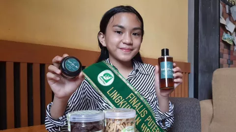 Siswi SMPN 1 Surabaya Ciptakan Skincare Daun Katuk, Wajah Glowing - GenPI.co JATIM