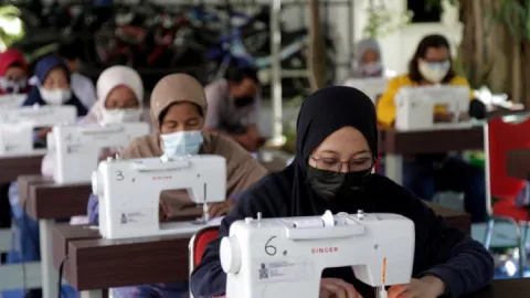 Sindiran Keras DPRD Surabaya, Jangan Hanya Janji Manis - GenPI.co JATIM