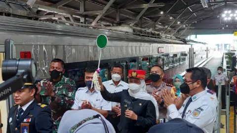 Jatim Bakal Punya Jalur Kereta, Hubungkan Gerbangkertasusila - GenPI.co JATIM