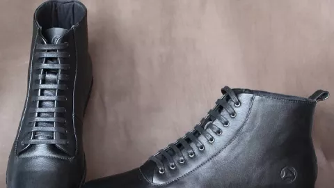 Atmal Footwear Kediri, Utamakan Kenyamanan Pada Penggunanya - GenPI.co JATIM