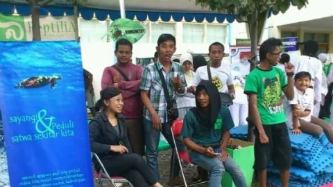 Komunitas Reptilia Surabaya Ingin Reptil Dicintai Masyarakat - GenPI.co JATIM