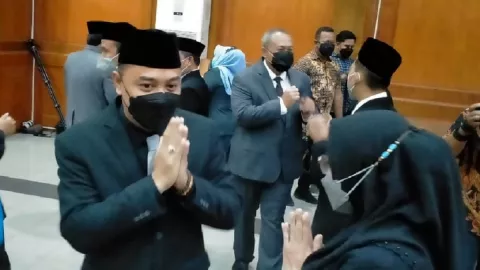 Lantik 129 Pejabat, Peringatan Wali Kota Surabaya Sangat Serius - GenPI.co JATIM