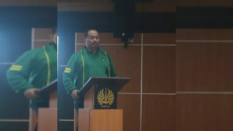 Unesa Beri Bonus Mahasiswa Peraih Medali PON, M Nabil: Luar Biasa - GenPI.co JATIM