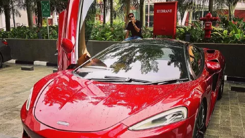 Gokil! Crazy Rich Tulungagung Tambah Koleksi Supercar - GenPI.co JATIM