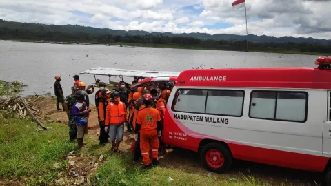 Korban Hanyut di Malang Ditemukan 27 Kilometer dari Lokasi - GenPI.co JATIM