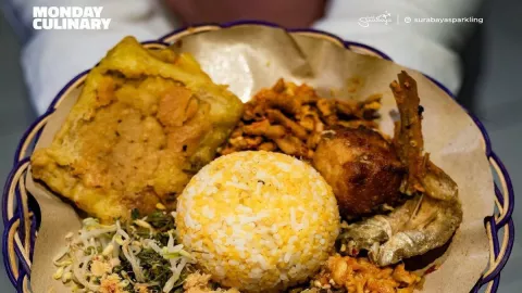 Nasi Jagung Pegirian, Kenyang Tak Buat Kantong Jebol - GenPI.co JATIM