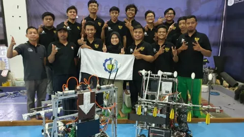 Keren Cak! Robot Buatan ITS Surabaya Juara di ABU Robocon 2021 - GenPI.co JATIM