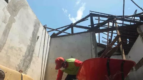 Puluhan Rumah di Jember Rusak Usai Diguncang Gempa - GenPI.co JATIM