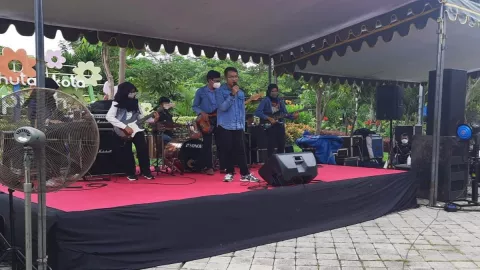 Dispendik Surabaya Gelar Festival Band, Ternyata Ada Maksudnya - GenPI.co JATIM