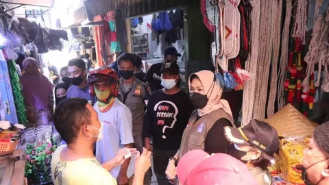 Pasar Kota Batu Dibongkar, Pedagang Sempat Cemas - GenPI.co JATIM