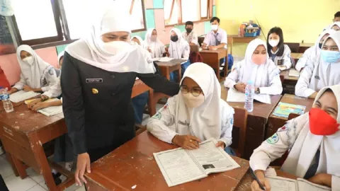 Berikut Kriteria Sekolah di Jawa Timur yang Boleh PTM 100 Pesen - GenPI.co JATIM
