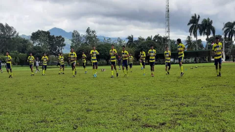 Gresik United Umumkan Kabar Gembira dan Sedih Sekaligus - GenPI.co JATIM