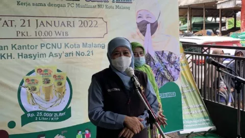 Muncul Klaster Sekolah di Malang, Khofifah Punya Saran Penting - GenPI.co JATIM
